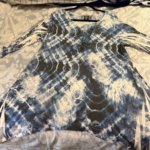 Size XL tye dye tunic